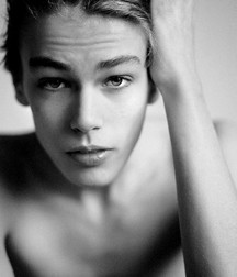 Schönen Jungen 165 584ea0c3bd168.jpg
