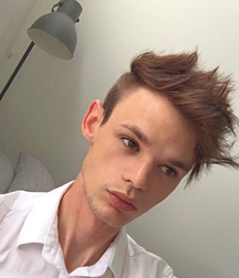  Pinups 119 585784501cfa1.jpg