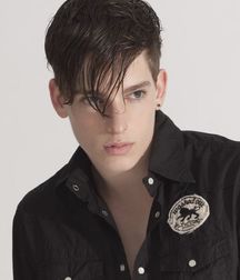 Beaux Garcons 150 585bbf8e5b7e7.jpg