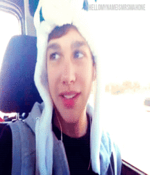 Beaux Garcons 152 585bc0867bf51.gif