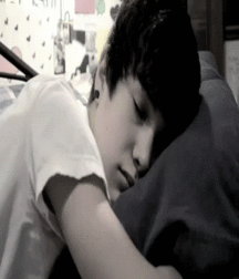 Beaux Garcons 152 585bc088f21d0.gif