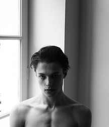 Boys From The Net 94 586607a32ed0c.jpg
