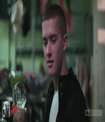 The Roving Eye 114 586b14f99f10c.gif