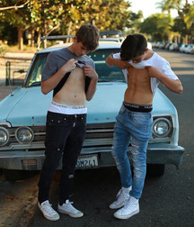  Ragazzi Carini 198 58702c7a657de.jpg