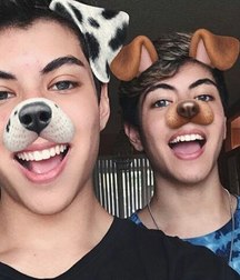 Beaux Garcons 154 588c126e3d0c4.jpg