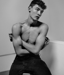 Beaux Garcons 155 588c139548957.jpg