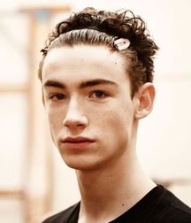 Beaux Garcons 155 588c139d6e1ad.jpg