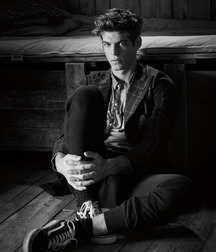 Beaux Garcons 156 588c13ddc586d.jpg