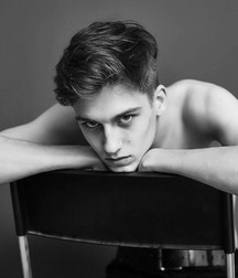 Beaux Garcons 158 588c15281fc7d.jpg