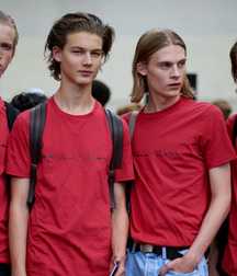 Beaux Garcons 158 588c1537bf2e0.jpg