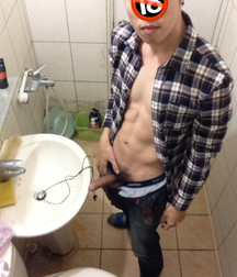 Beaux Garcons 158 588c15973ddbb.jpg