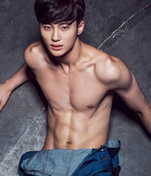 Beaux Garcons 159 588c15f6a1a59.jpg