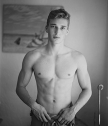 Boys From The Net 96 588c17f15dfd9.jpg