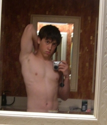 A bunch of boys 5daffb86e1d76.jpg