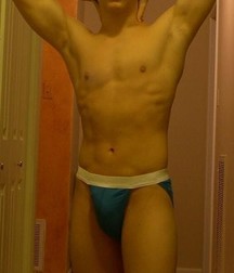 A bunch of boys 5daffc43967e4.jpg