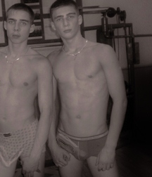 STRAIGHT DUDES & YOUNG MEN BOYS PORN 5f13e1511c422.jpg