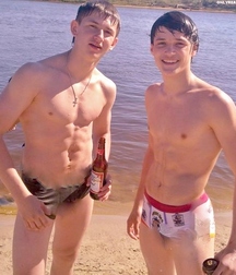 STRAIGHT DUDES & YOUNG MEN BOYS PORN 5f13e1572dcd1.jpg