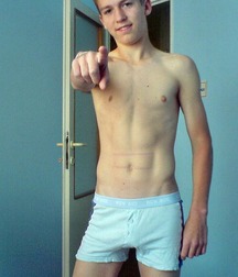 STRAIGHT DUDES & YOUNG MEN BOYS PORN 5f13e158e70d4.jpg