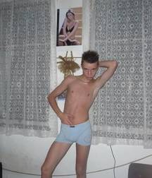 Blond Twink 5d24037fc1e99.jpg