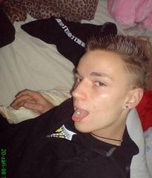 Blond Twink 5d24039975761.jpg