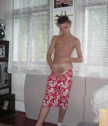 Blond Twink 5d2403a20b316.jpg