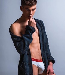 Sexy Boys 5d27c1591c3d9.jpg