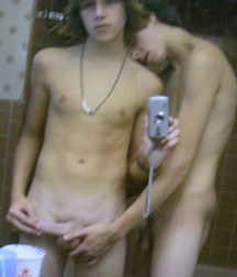 Twinks in underwear 5db70f57bee6c.jpg