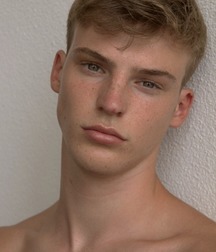 Just Boiz 5ba3fbd171b56.jpg