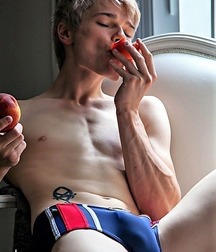 Nicola‘s hot boys selection gay tube 6047de35edef1.jpg