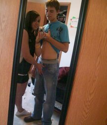 Hotties 5aca613196292.jpg