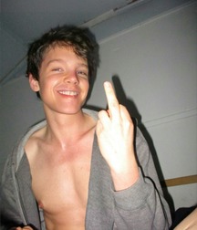 Hotties 5aca636ea3338.jpg