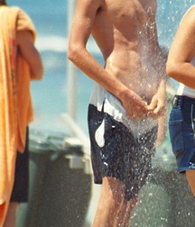 Hotties 5aca660301f16.jpg