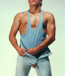 Eye Candy  57af82b9c5577.jpg