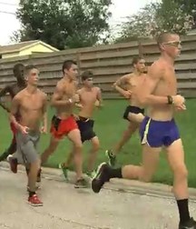 BRING BACK SHORT SHORTS 2 580c1b156da5c.jpg