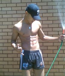 Uploaded by:neetyob1 58139713917ea.jpg