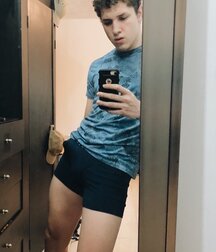 Boys mix gay porn huge cocks selfies 61f30e57a6825.jpg