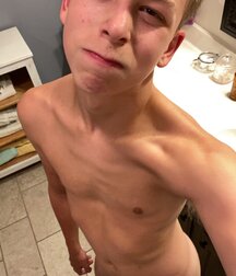 Hot boys big cocks selfie gay porn 6221c2e50449b.jpg