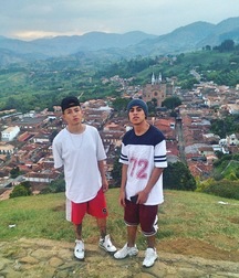 Boyfriends 57c67c6c3f35f.jpg