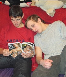 Russians teens 5bb11b40a38bf.jpg