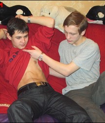 Russians teens 5bb11b48b3347.jpg