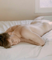 Sleeping Gays 5c2def5d70172.jpg