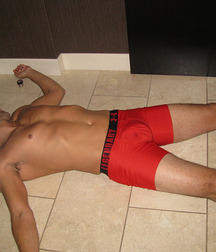 Sleeping Gays 5c2def642ff9c.jpg