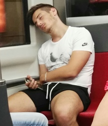 Sleeping Gays 5c2def6b1316d.jpg