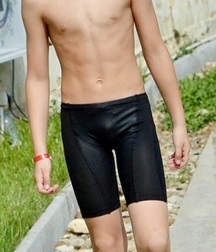 Candies From The Net Beach Guys Twink Tube Vacation Boys 62b18b37afe3f.jpg