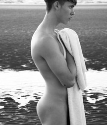 Exposing Ripped Body