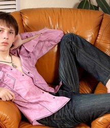 Young gentlemen in the pink 57c4d306cac89.jpg