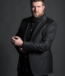 Dominant Gentlemen 57e9c48d1aea2.jpg