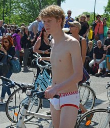 Proudly and Ripped Lads 01 57fadb8d9917e.jpg