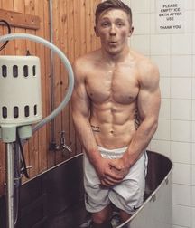 Proudly and Ripped Lads 02 57fade9dd1517.jpg