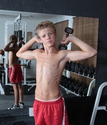 Muscle Cuties IV 583101740d143.jpg